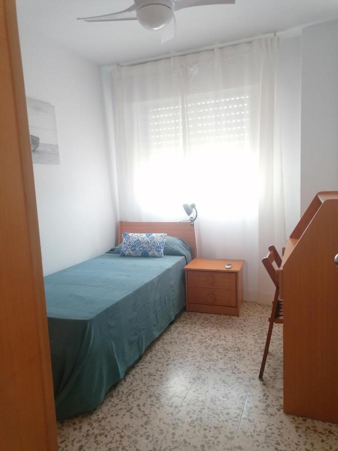 Piso Familiar Con Piscina Y Aparcamiento En Torre Del Mar - Edificio Ronda I Apartamento Exterior foto
